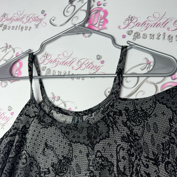 Guess by Marciano top long dress style open cold shoulder lace print grey black - Picture 5 of 9